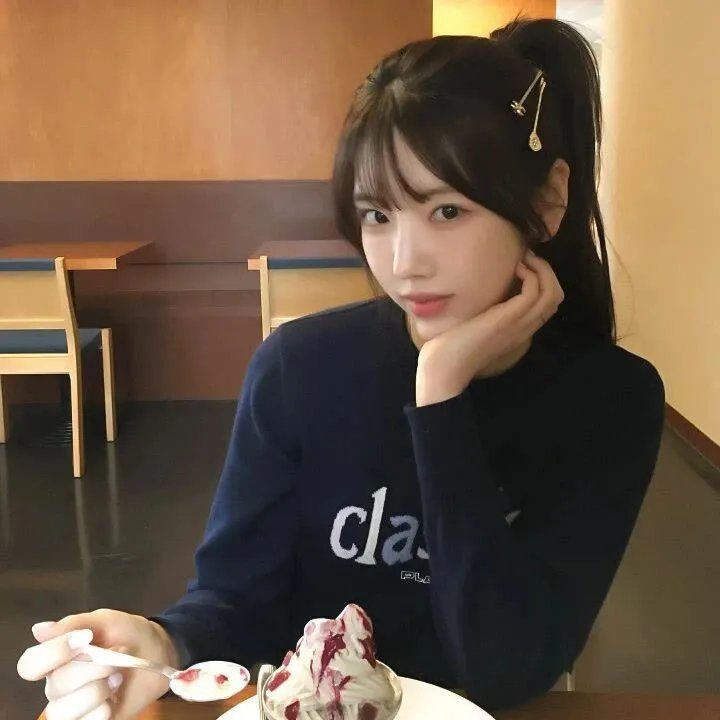 邪神与厨二病少女 在线观看封面